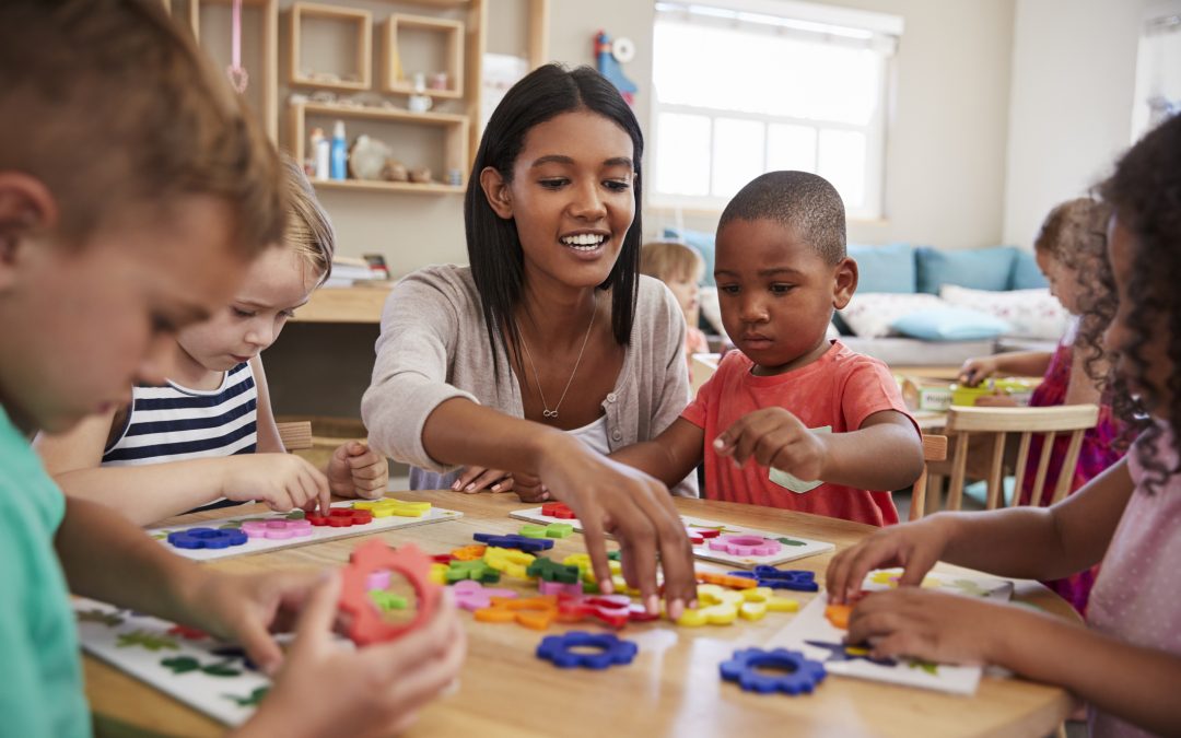 Czym jest metoda edukacyjna Montessori?